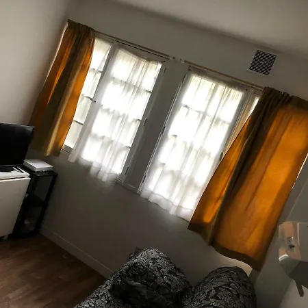 Apartment 30 Rue Saint-marc Paris